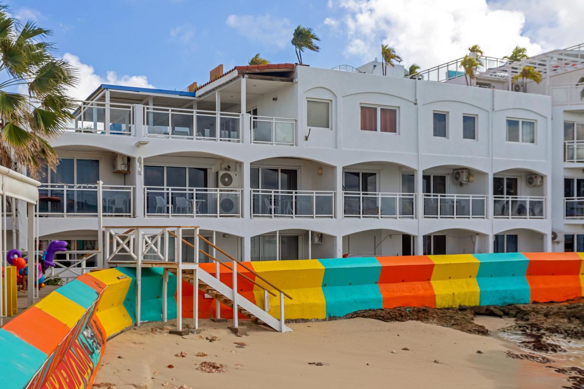 Maho Beach House - Studio - Beach Access Экстерьер фото